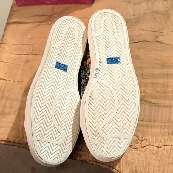 Keds Kickback Rifle Paper Co. Lottie slip on women’s sneakers. LIKE NEW - Picture 4 of 4